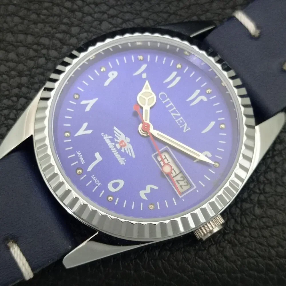Vintage 1978 Citizen Automatic Mens Silver Watch W/daydate & Blue accents